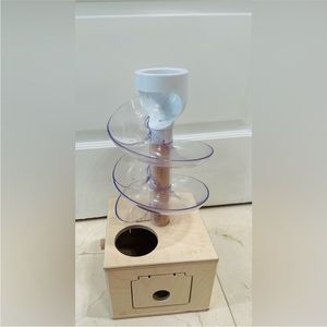 Lovevery ball drop with 1 green ball